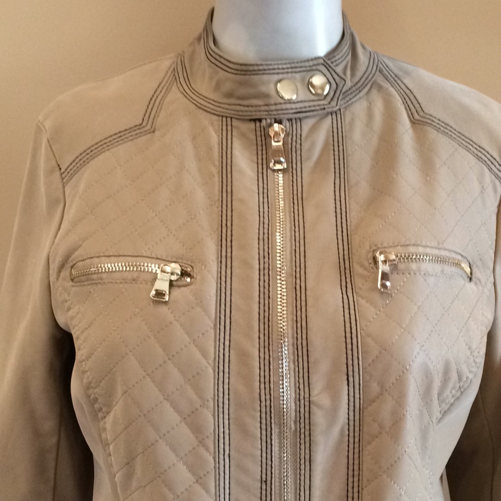 Suede jacket - Picture 2 of 8